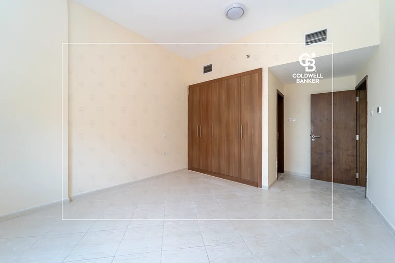 واسع | موقع متميز | عائد استثمار مرتفع63233596950273112