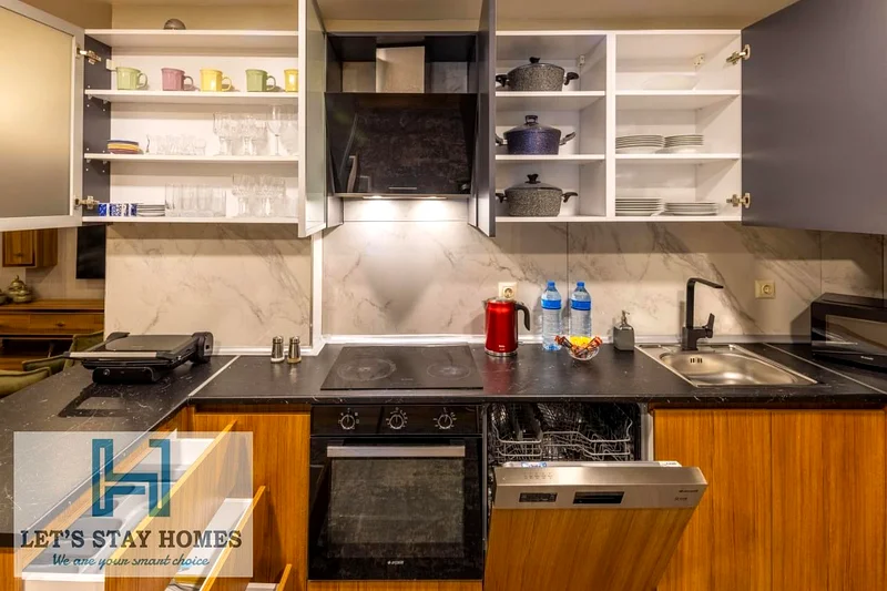 Near Metro | Free Parking | Wellness Access | Safe & Stylish | Budget Wins63169454765699114