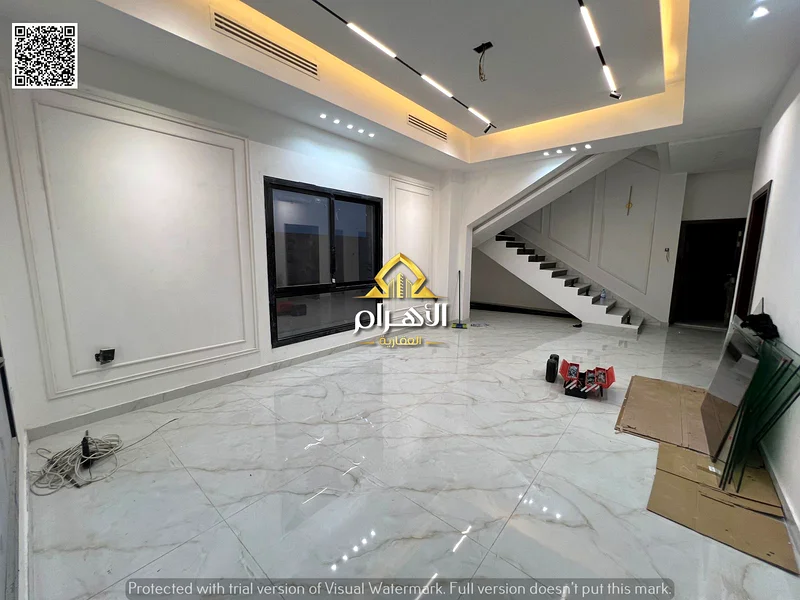 فيلا خلف مول أذى، تشمل رسوم التسجيل ورسوم الملكية، طابقين وسقف كبير63901798555393111