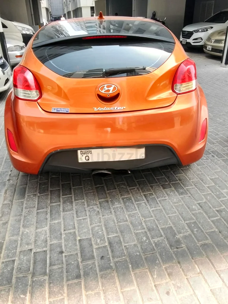 Hyundai Veloster 201463135979393154111