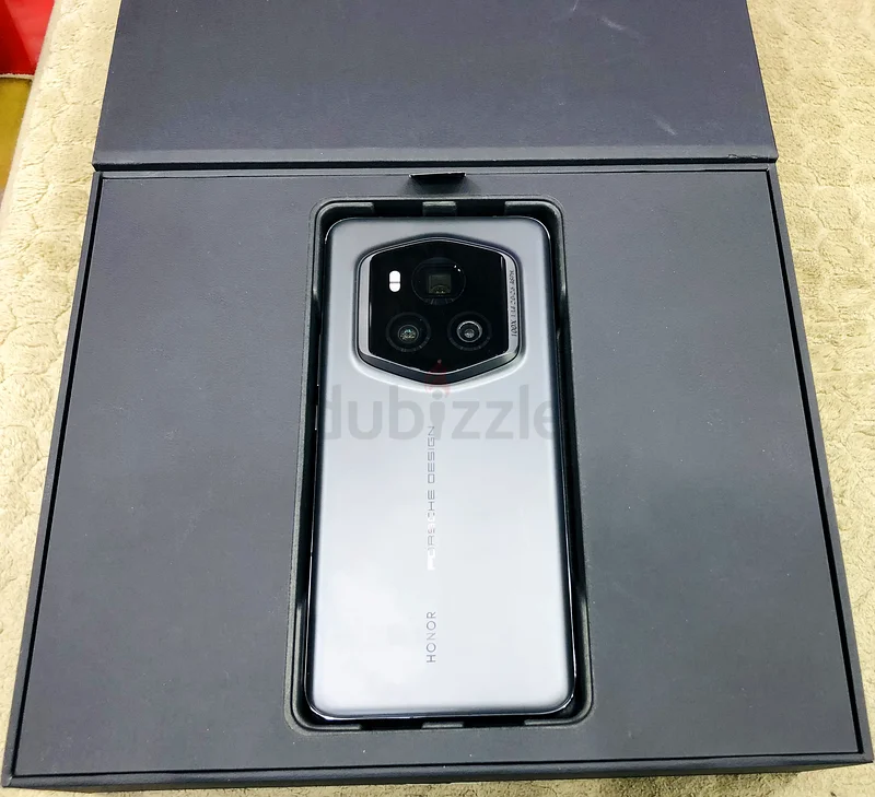 Honor Magic 7 RSR 1TB+ 24GB color Grey63215379154435111