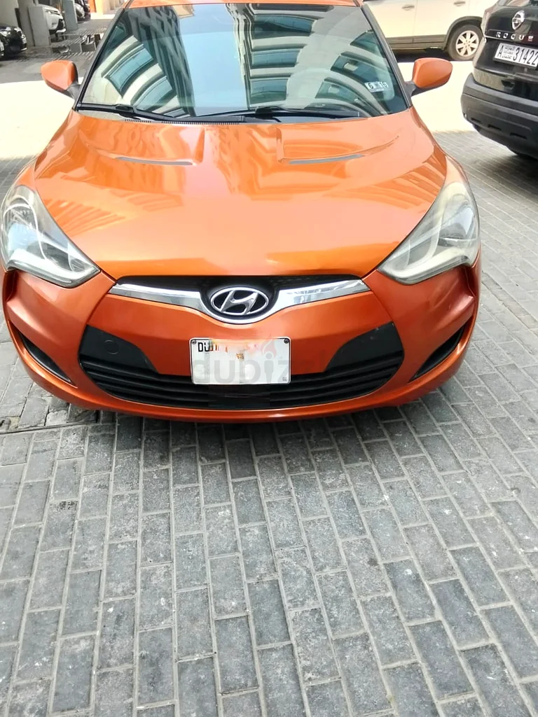Hyundai Veloster 201463135979393154112