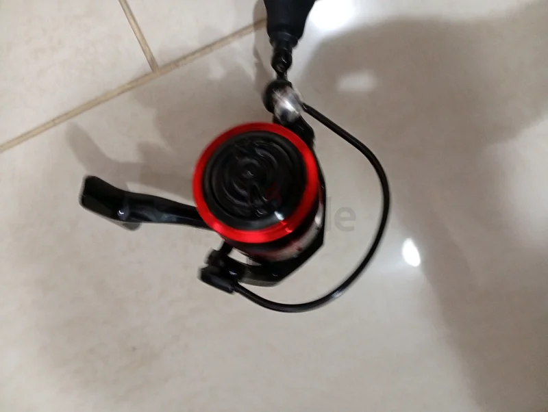بكرة صيد ذات جودة جيدة 300063252951394435111