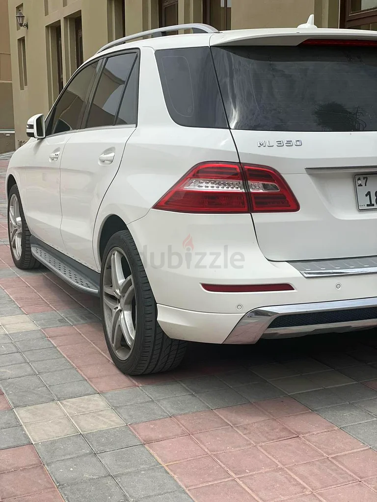 مرسيدس ام ال 350 فورماتك  مواصفات خليجيه
2014 Mercedes ML350 4MATIC gcc63146290524674112