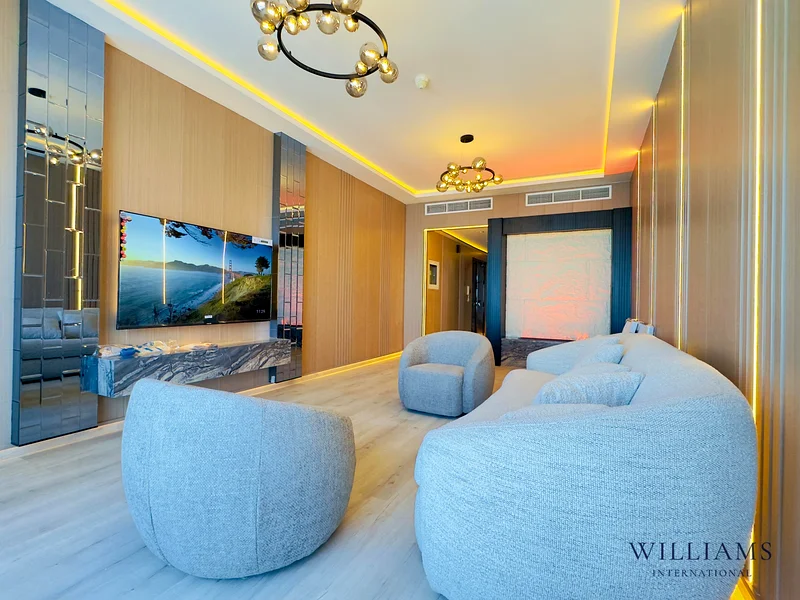 STUNNING VIEWS | UPGRADED | 2BED63777026104066114