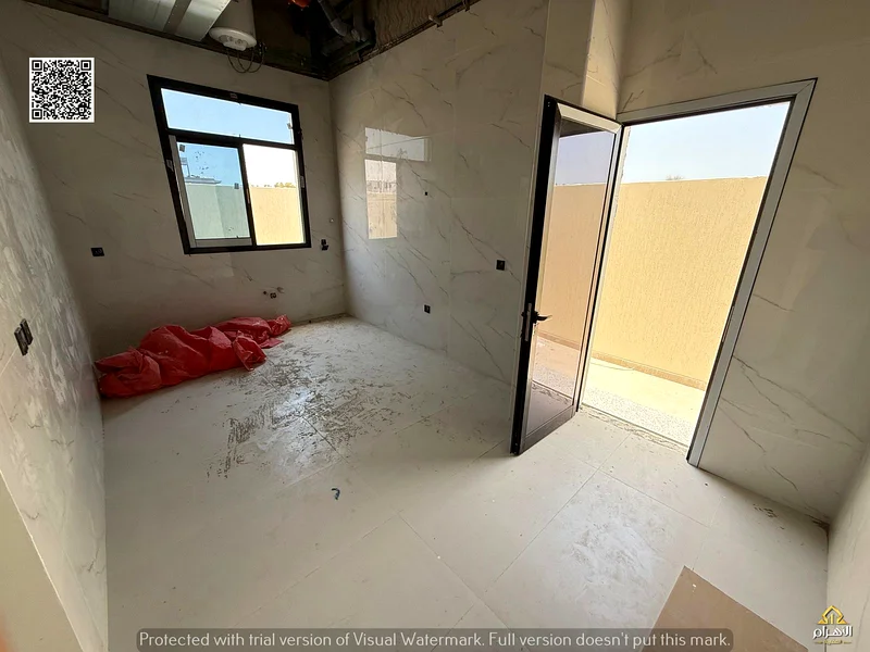 للبيع، فيلا من طابقين مع سقف، تشمل رسوم التسجيل وقابلة للتفاوض، تقع مباشرة أمام المسجد، بالقرب من الشيخ محمد بن زايد63252423852163113