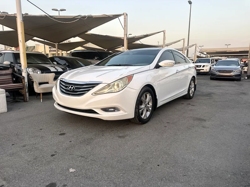 Hyundai Sonata 2013 model, panoramic roof, full option, fingerprint63150945872515111