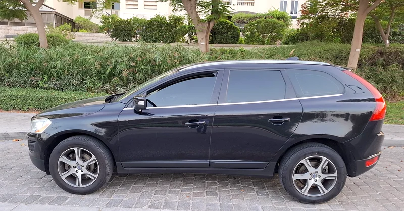 2012 Volvo XC60 SUV luxury T5 Full VOLVO service All New Tyers in immaculate condition.63221301212545111