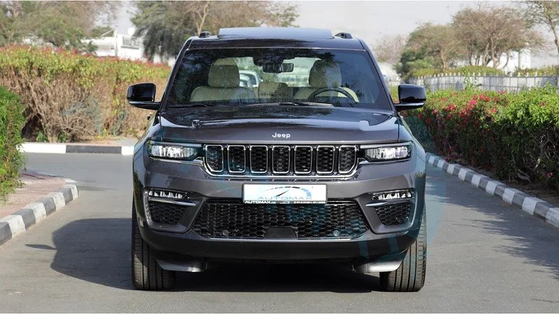 2025 JEEP GRAND CHEROKEE LIMITED PLUS LUXURY GCC 0Km With 3 Yrs or 60K Km Warranty @Official Dealer63177101487745113