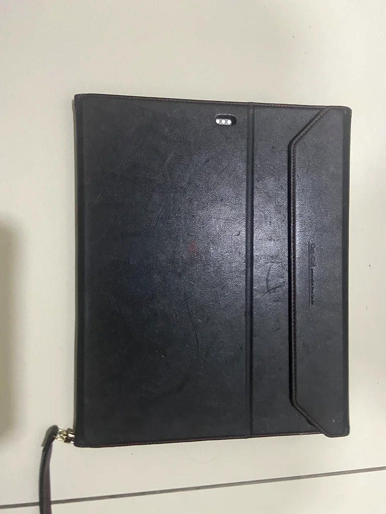 جهاز iPad Pro بحجم 12.9 بوصة، سعة 512 جيجابايت، الجيل الثالث (نسخة خلوية)63214897291138113