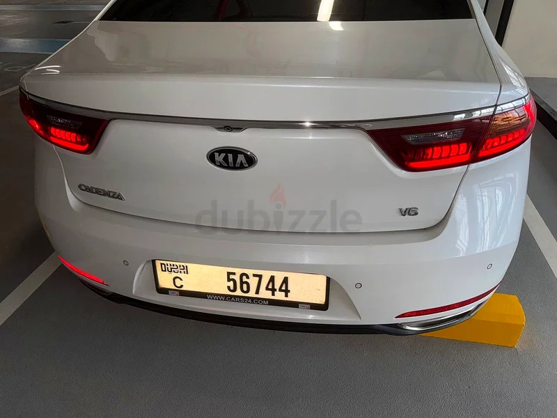 Kia Cadenza 2018 – | Excellent Condition | GCC Specs63152752432129112
