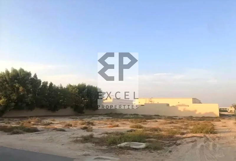 قطعة أرض سكنية من طابقين + 2 | حجم كبير | قريبة من الطريق الرئيسي63183718115971111