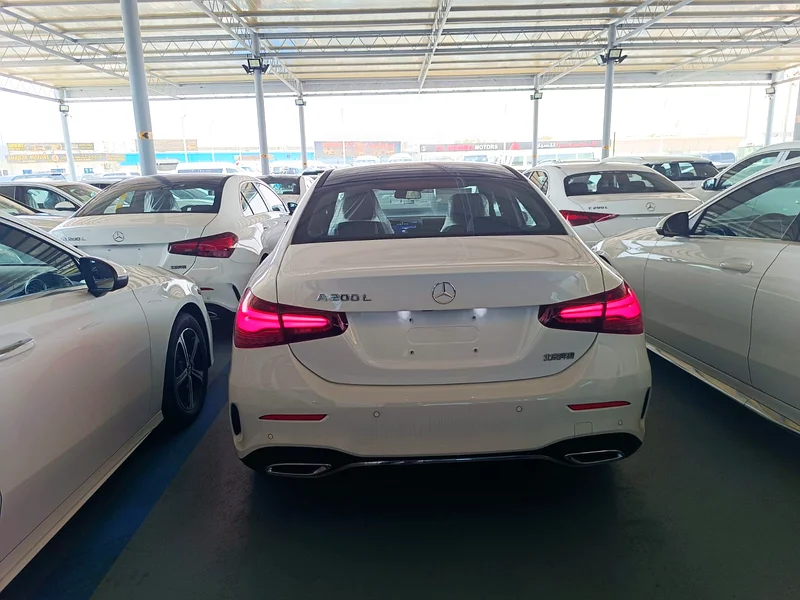 MERCEDES A200 L 202563145814482051112