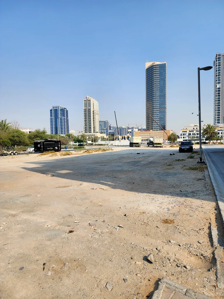منازل تاون هاوس JVC G+2، قطعة أرض، موقع مميز، مقابل حديقتين63183718029571112