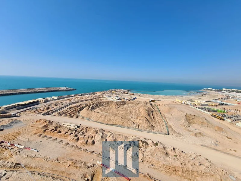 منظر مباشر على البحر، وحدة زاوية رائعة، على بعد دقيقتين من الشاطئ، استثمار رائع63864602802690110