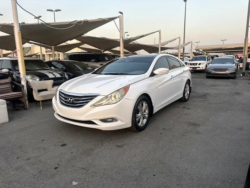 Hyundai Sonata 2013 model, panoramic roof, full option, fingerprint63150945872515113