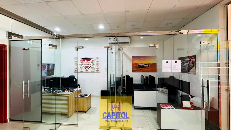 DIRECT FROM OWNER / No 20% Govt Tax / Prime Location / Well Maintained / Prime Location / Fully Fitted in Al Quoz Industrial 463167562673921113