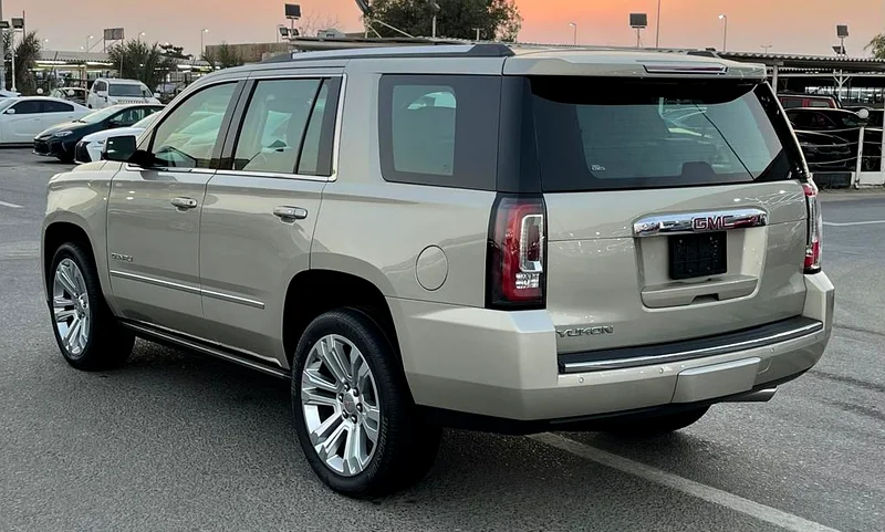 GMC Yukon Denali V8 6.2L Full Option Model 201763175261492097114
