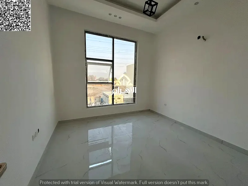 فيلا فاخرة للبيع مكونة من 5 غرف نوم رئيسية مع خزائن مدمجة63249747561859112