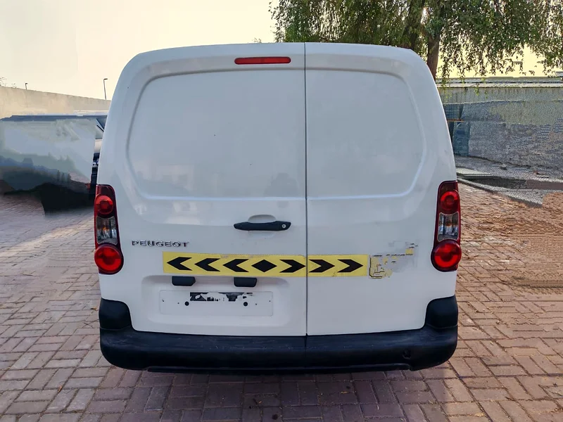 2019 Chiller Van, Gcc62930628221571114