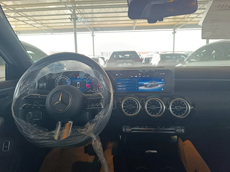 MERCEDES A200 L 202563145814482051113