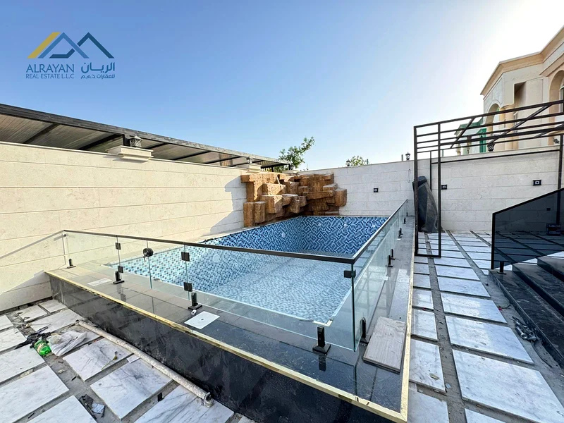 بما في ذلك الكهرباء والماء وتكييف الهواء، تشطيبات فاخرة، بدون دفعة مبدئية63868520177666112