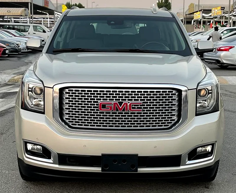 GMC Yukon Denali V8 6.2L Full Option Model 201763175261492097112