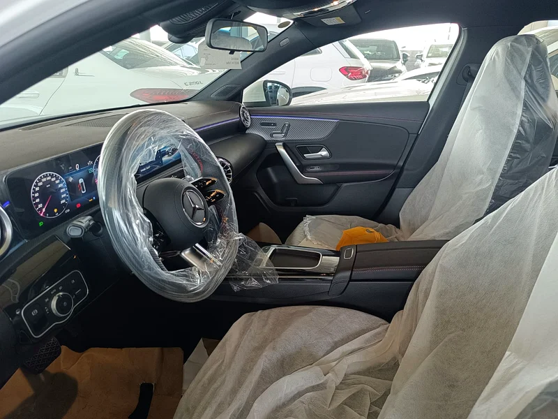 MERCEDES A200 L 202563145814482051114