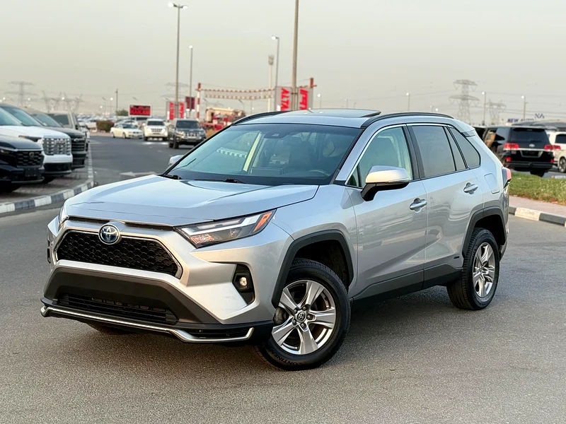 تويوتا راف4 XLE هايبرد 2022 بجميع الخيارات (متاح القرض)63148650388737111