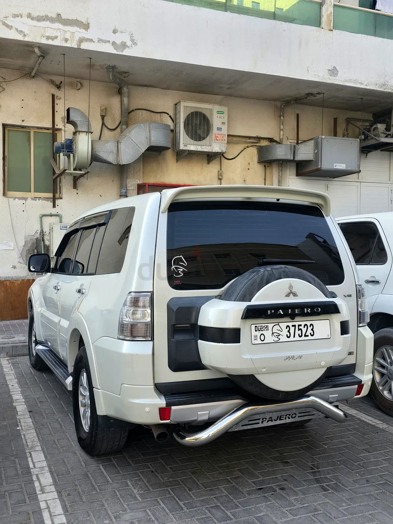 I sale my pajero good condition is with me from 2019 until now im second owner63152749842049111