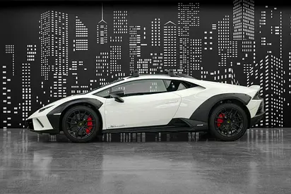 2023 Lamborghini HURACAN — миниатюра 8