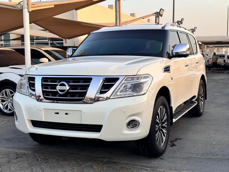 For sale, 2015 model Platinum petrol, agency paint, very clean, no expenses required62930625561473111