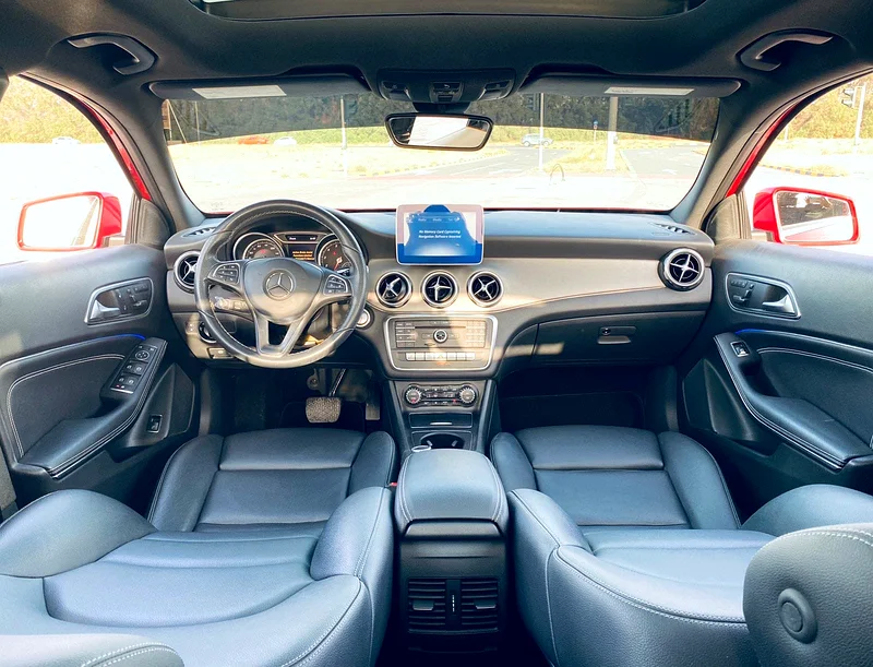Mercedes GLA250 2018 model full option62931648128386113