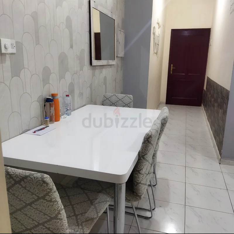غرفة نوم رئيسية + شرفة في أبو شجرة – مطبخ مشترك غرفة الغسيل | 1,550 درهمًا إماراتيًا62935673799553114