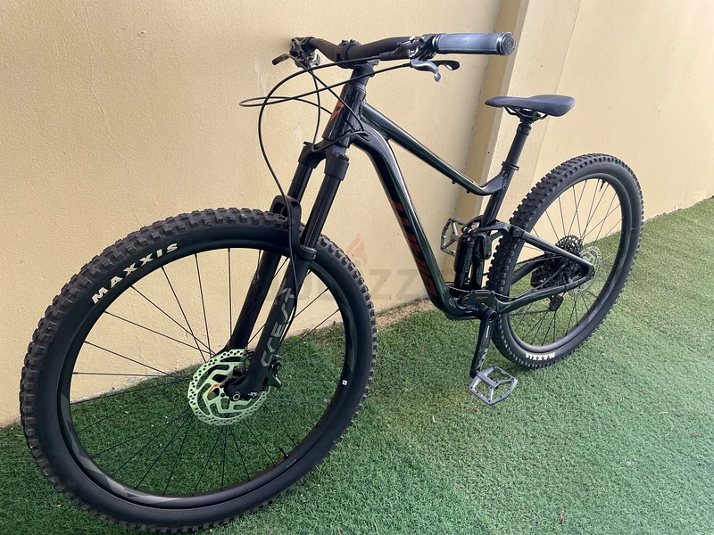 Full suspension mtb giant stance 29 frame M dubizzle