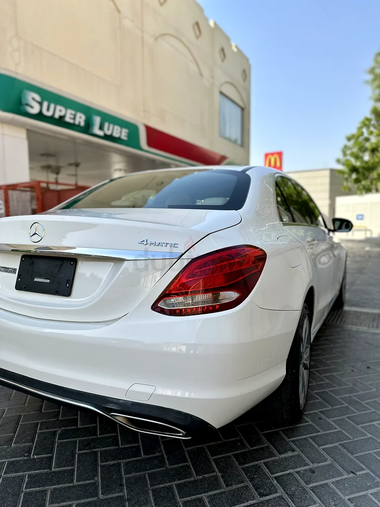 Mercedes Benz C300 | AMERICAN SPEC| 2018| Well maintained63144413704834111