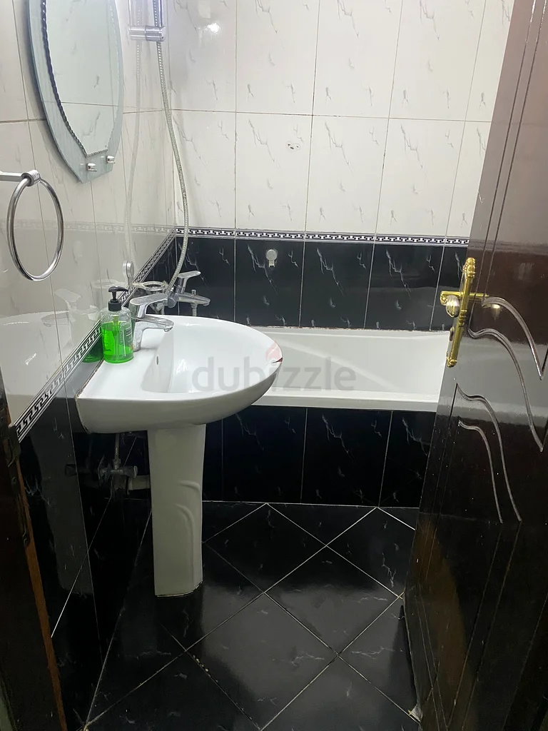 Fully furnished executive bed space in Shabia 11 and Shabia 963143497972865111