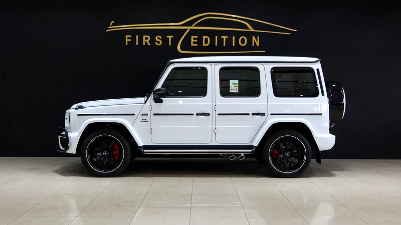 مرسيدس G63 ll الحزمة الليلية المزدوجة ll GCC ll ضمان جرجاش ديلار ll ألياف كربونية بالكامل62930625491329112