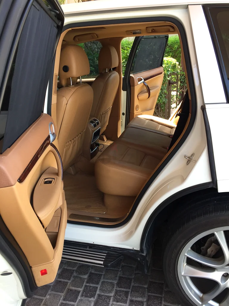 OWNER SELLS 2009 SUPER CLEAN ORIGINAL CAYENNE - S. PASSED RTA INSPECTION ON  27.05.202563156540902401114