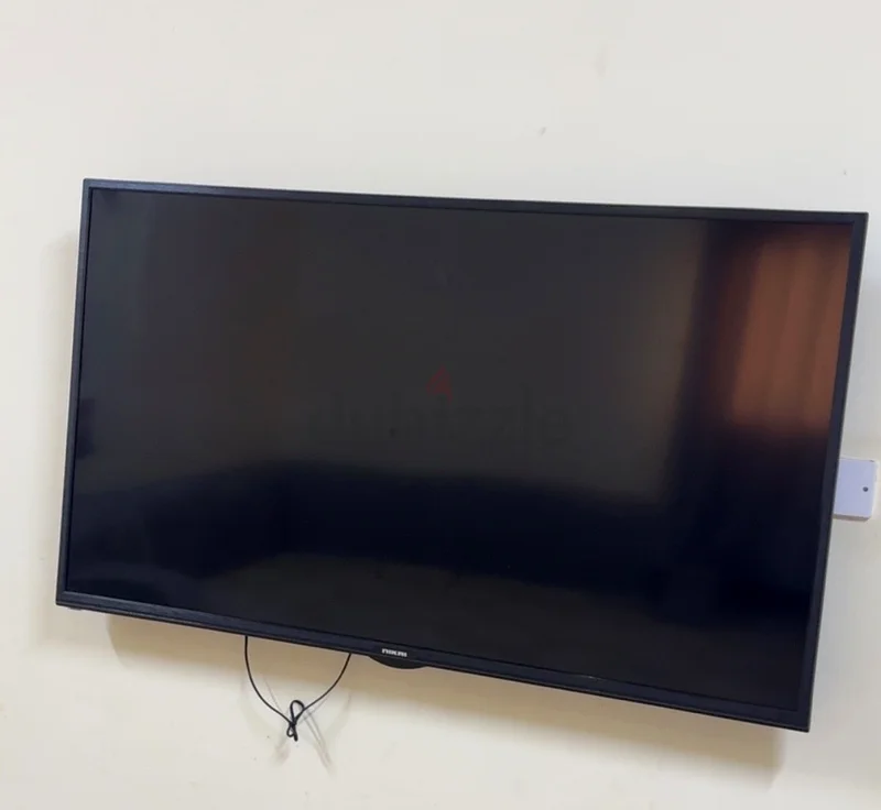 Sleek 43-inch Smart LED TV for Sale - High Definition Viewing!632596976360991125