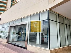 Fully Fitted Shop!!4039 Sq.Ft!!Chiller Free!! Oud Metha!!