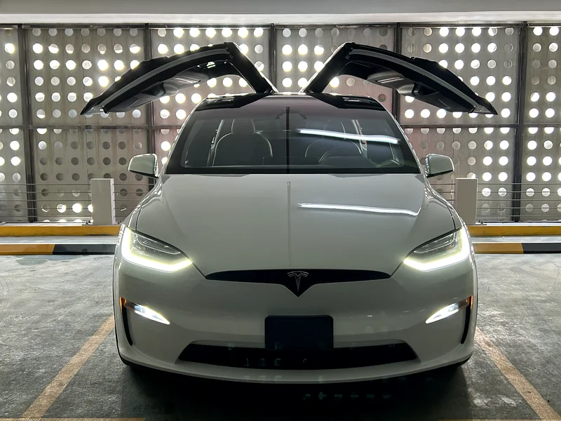 Tesla Model X | 2023 - Canadian Specs - Original Paint63134989225857111