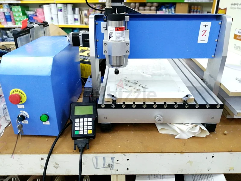 ماكينة طحن CNC متعددة الاستخدامات للهندسة الدقيقة63257108660611110