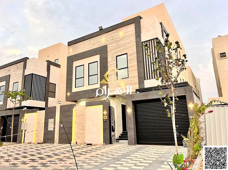 Luxurious villa with modern finishing for sale, 5 rooms, large area, price includes electricity, water and air conditioning fees, 25-year warranty on63903721883266111