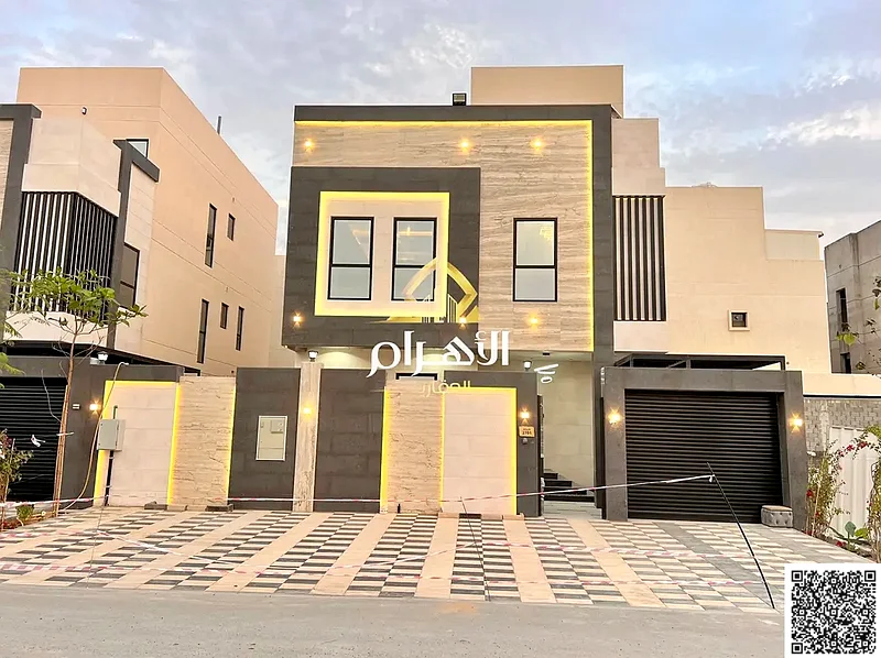 Luxurious villa with modern finishing for sale, 5 rooms, large area, price includes electricity, water and air conditioning fees, 25-year warranty on63903721883266110