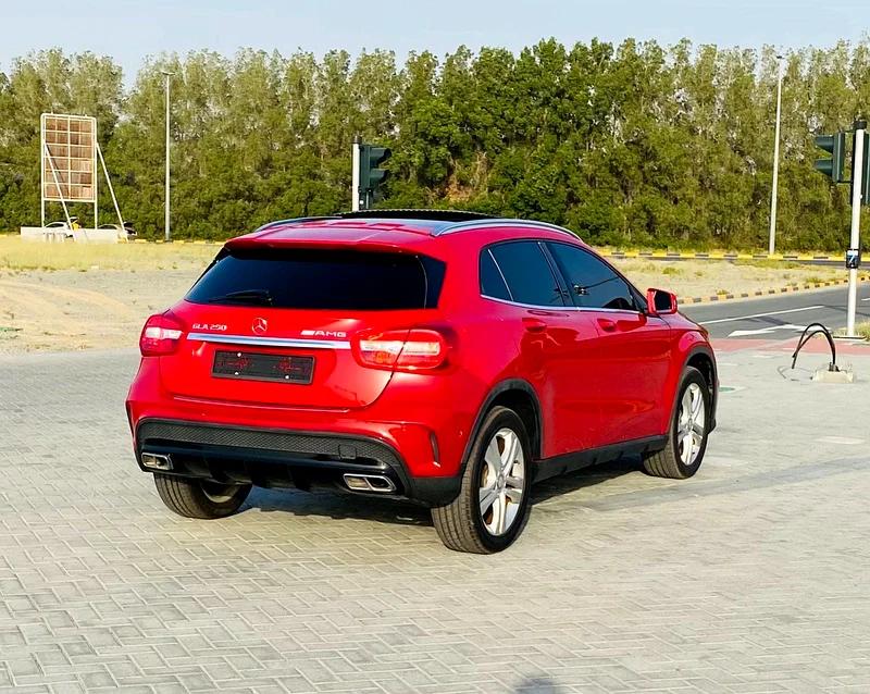 Mercedes GLA250 2018 model full option62931648128386112