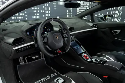 2023 Lamborghini HURACAN — миниатюра 10