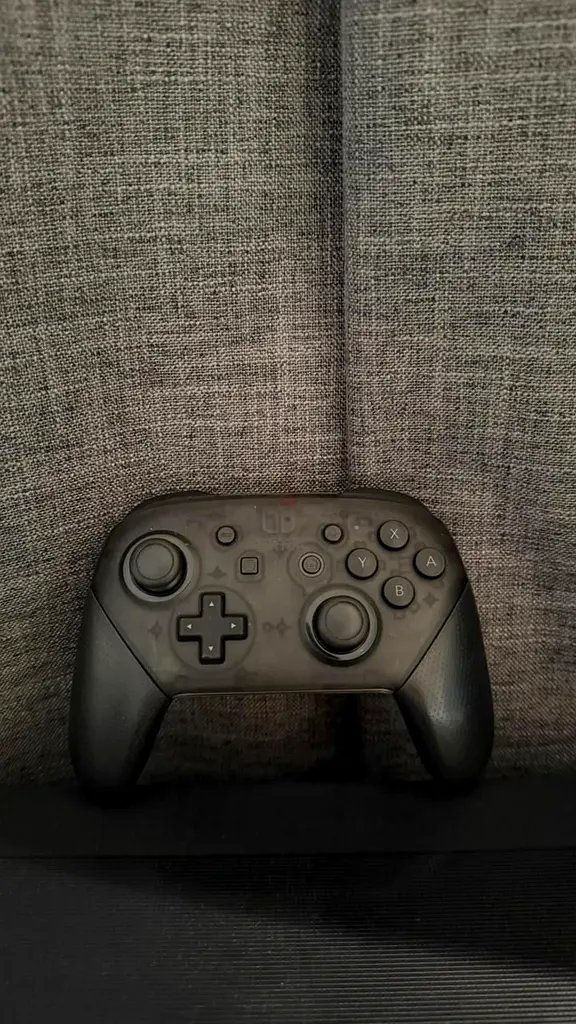 Nintendo Switch Pro Controller