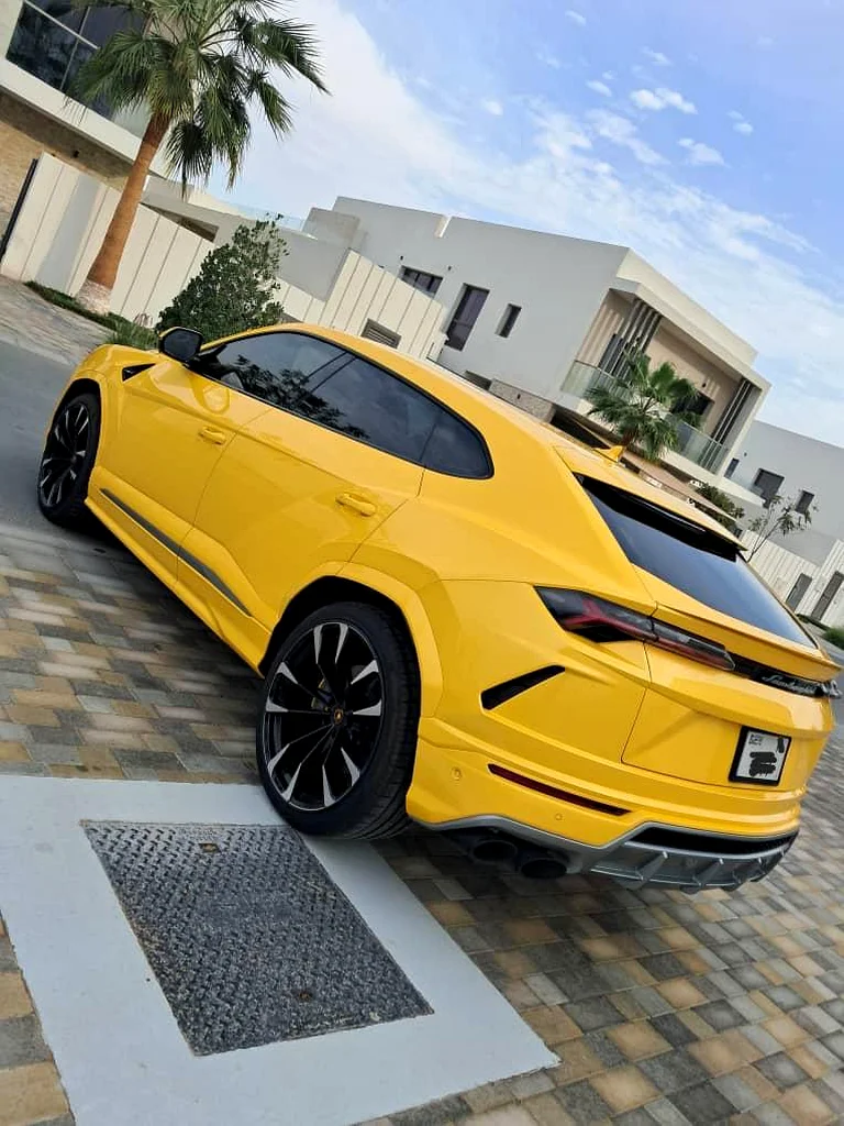 Lamborghini Urus performante62930628803970113