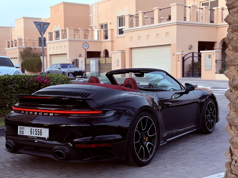 Porsche 911 Turbo S Cabriolet63150478741890111